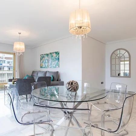 Rentcostadelsol Dona Sofia B 아파트 푸엔히롤라